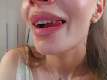 Chaturbate Free Porn Cam of lunaticabae