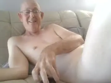 Chaturbate Live Porn of largerthan