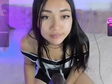 Chaturbate Nude Webcam of pauline_golden1
