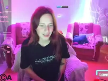 Chaturbate Free Porn Cam of lilyviolet7