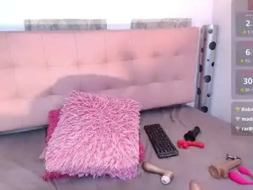 Chaturbate Live Porn of zhamira_21