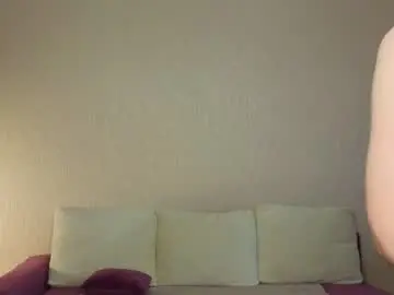 Chaturbate Live Sex Cam of tashinapetitto