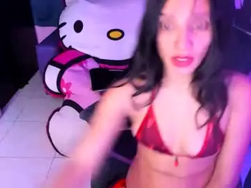 Chaturbate Nude Webcam of katiuska_doll_squirt