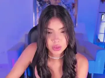 Chaturbate Free Live Porn of mialaurence_