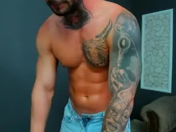 Chaturbate Free Live Porn of brianhunts