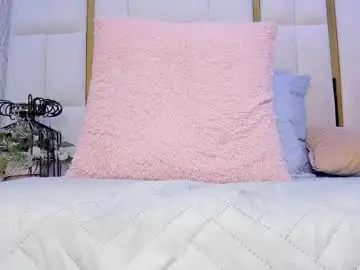 Chaturbate Private Sex Chat of hillary_uckerman_