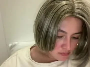 Chaturbate Live Porn of emily_morning_dew