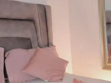 Chaturbate Live Sex Cam of channelcrawford