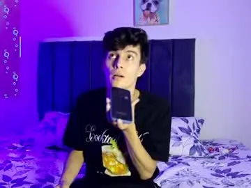 Chaturbate Private Sex Chat of axxxel_twink