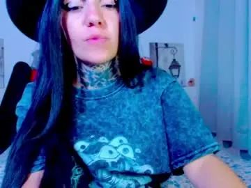 Chaturbate Free Live Porn of lannie_gonzales
