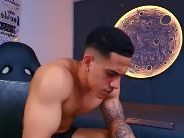 Chaturbate Live Porn of duran_dhikol1