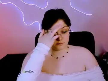 Chaturbate Live Porn of nikol_kitt