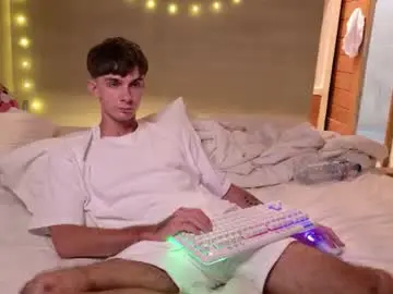 Chaturbate Live Porn of jerry_lucky