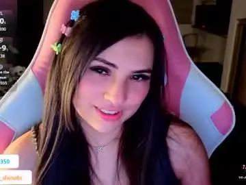 Chaturbate Live Porn of madeleine_shinobi