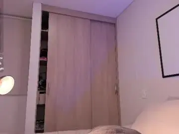 Chaturbate Live Sex Cam of maxstrong01