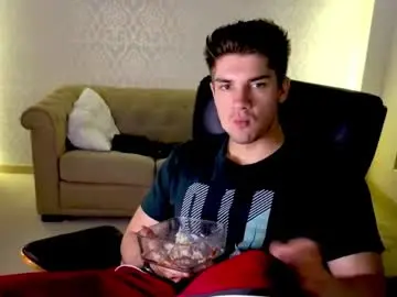Chaturbate Live Porn of maxkaiden