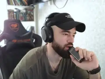 Chaturbate Watch Live Sex Cams of _serious_man