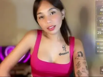 Chaturbate Adult Video Chat of petitegirlx69
