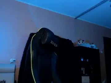 Chaturbate Watch Live Sex Cams of martinlutar420