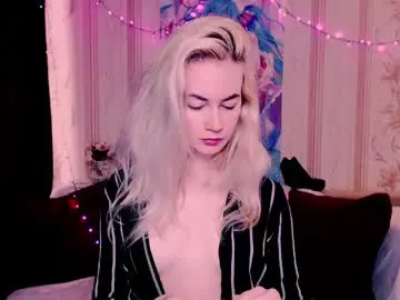 Chaturbate Free Porn Cam of carinfox