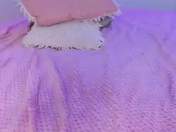 Chaturbate Free Porn Cam of klohe_and_samantha
