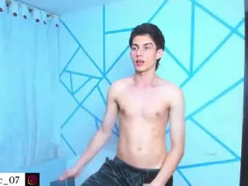 Chaturbate Adult Video Chat of liam_scott77
