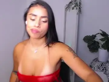 Chaturbate Best live sex cam show of mily_ortiz