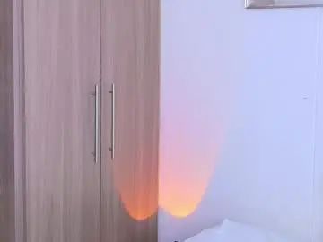 Chaturbate Live Sex Cam of cassian_gold