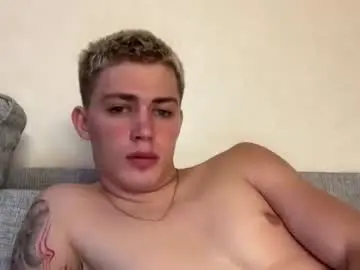 Chaturbate Live Sex Cam of lil_addy