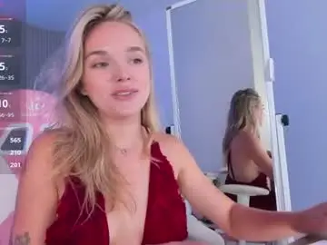 Chaturbate Watch Live Sex Cams of virrginchloee