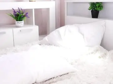 Chaturbate Watch Live Sex Cams of sheenagear