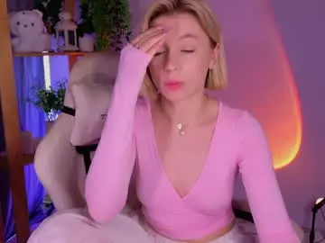 Chaturbate Live Porn of balerinacappuccino_