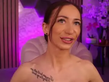 Chaturbate Free Porn Cam of isrubyfever