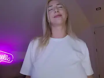 Chaturbate Live Sex Cam of allayah