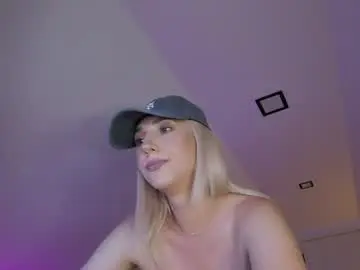 Chaturbate Sex Cam of allayah