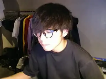 Chaturbate Live Sex Cam of handsome_mannn