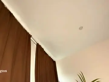 Chaturbate Nude Webcam of tatti_1