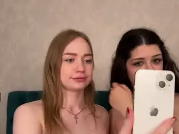 Chaturbate Live Sex of petalpage