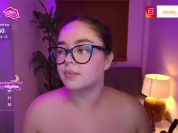 Chaturbate Live Porn of emmy_peach1