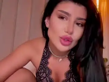 Chaturbate Live Porn of moniqueeass