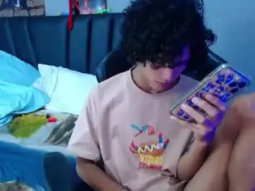 Chaturbate Live Sex of tayronx33