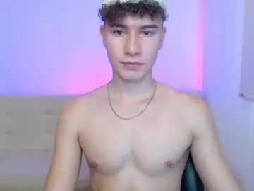 Chaturbate Adult Webcam of adrian_morelli