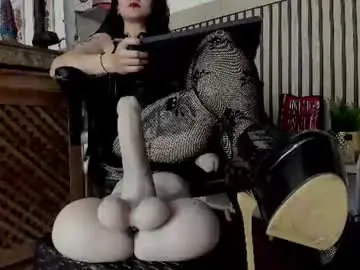 Chaturbate Live Sex of madame_ibby
