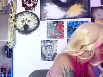 Chaturbate Watch Live Sex Cams of melisavelvet