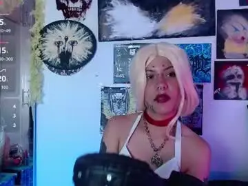 Chaturbate Live Sex Cam of melisavelvet