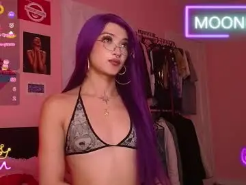 Chaturbate Watch Live Sex Cams of moonfiredance