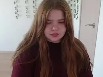 Chaturbate Adult Video Chat of omellyoo