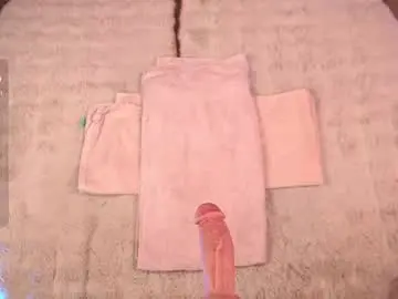 Chaturbate Best live sex cam show of lau__1