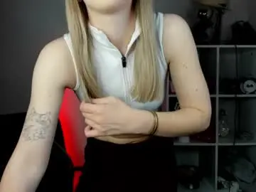 Chaturbate Live Sex of evelynblond