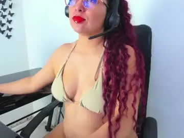 Chaturbate Best live sex cam show of violet_taylor28